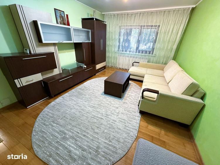 Apartament cu 2 camere decomandat în Nicolina