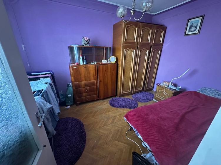 APARTAMENT 2 CAMERE PALAS  (PODU ROS  fix in statie) -  Se închiriază APARTAMENT - 3