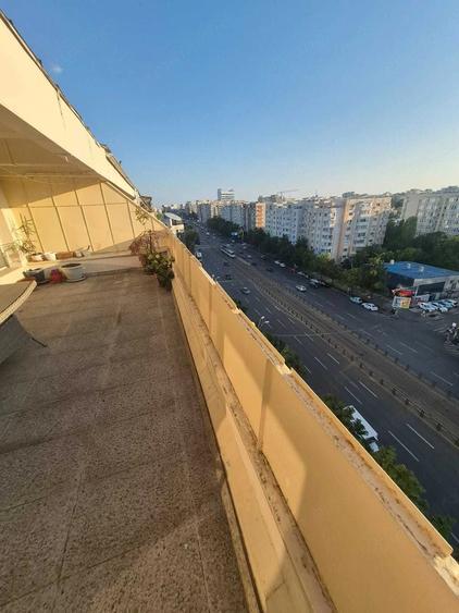 Garsonieră decomandată în Mihai Bravu