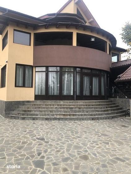 Casă cu 4 camere cu Teren 890 Mp în Brănești