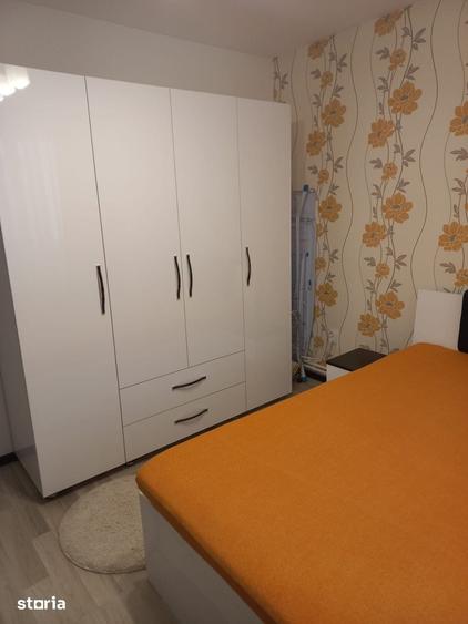 Apartament cu 3 camere în 1 Mai