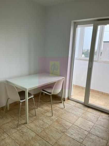 Apartament cu 2 camere decomandat în P-ța Unirii