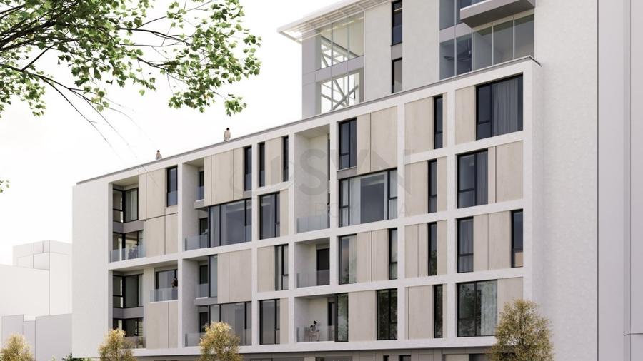 Apartament cu 4 camere decomandat în Decebal