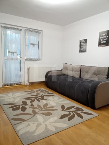 Apartament cu 2 camere semidecomandat, mobilat în Codlea