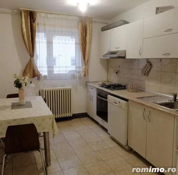 Apartament cu 2 camere în Complex Studențesc