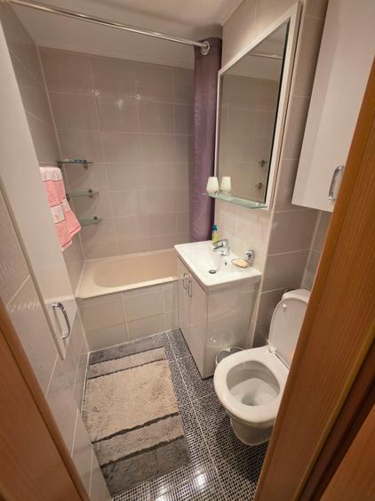 Apartament cu 2 camere semidecomandat în Titulescu