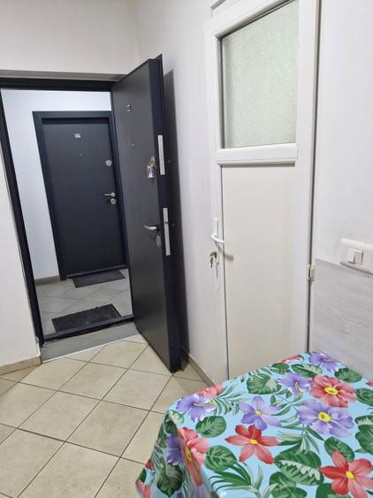 Garsonieră semidecomandată în Lipovei