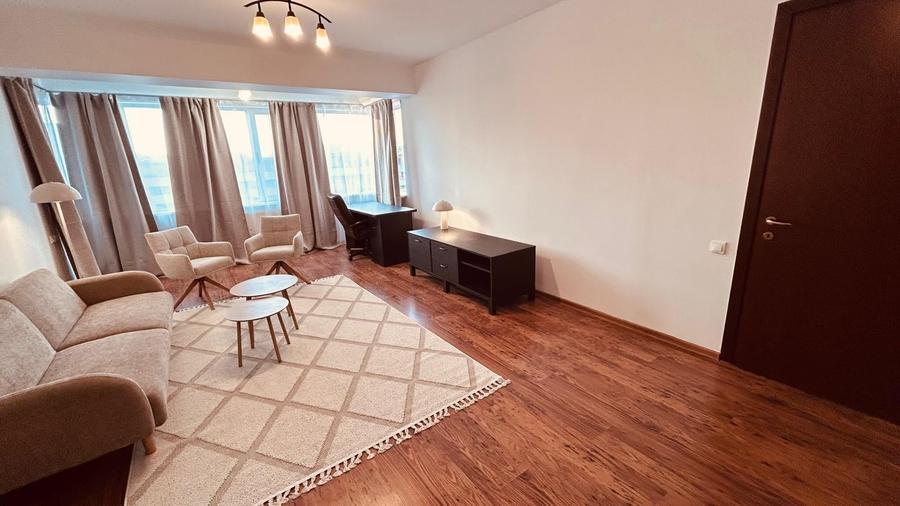 Apartament cu 2 camere semidecomandat în Politehnica