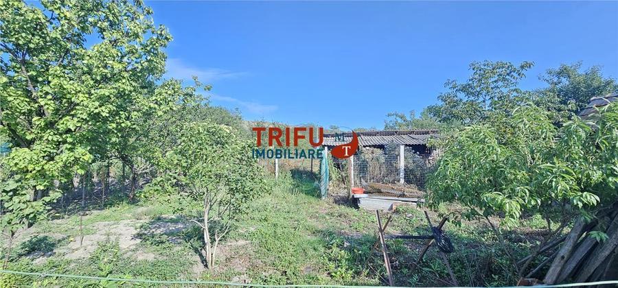 Casă individuală cu 3 camere cu Canalizare în Berghin