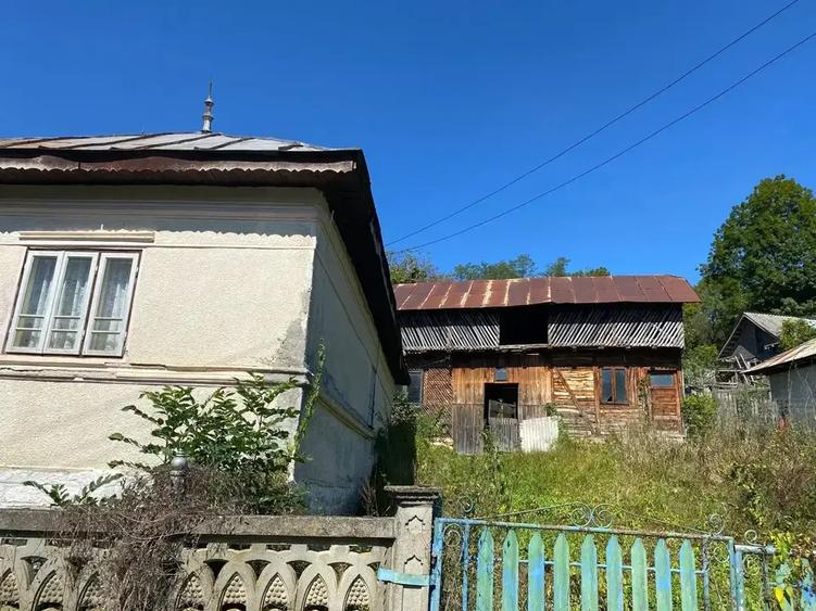 Teren intravilan de 2800 mp, în Sultanu