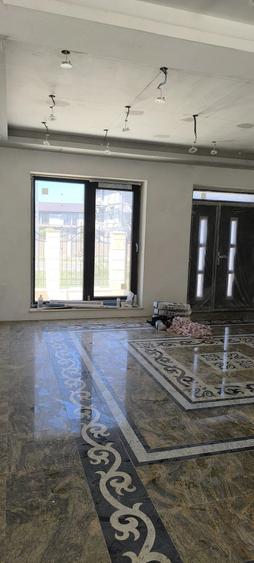Casă cu Teren 420 Mp în Central
