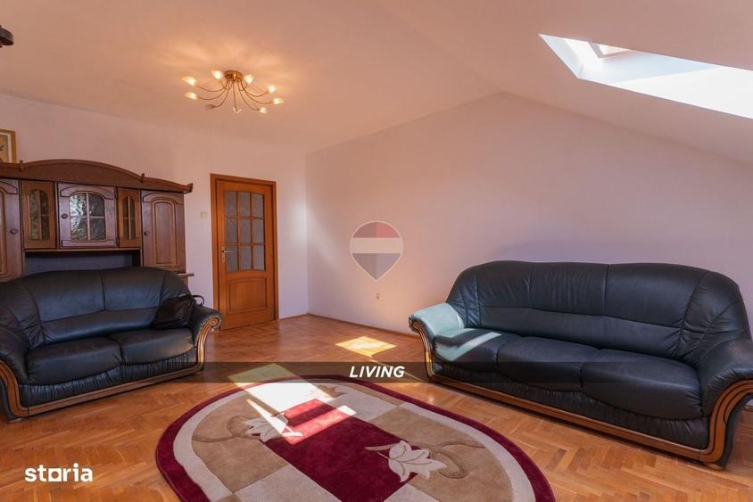 Apartament cu 4 camere în Central