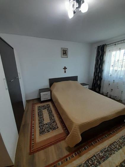 Apartament cu 2 camere decomandat în Unirea