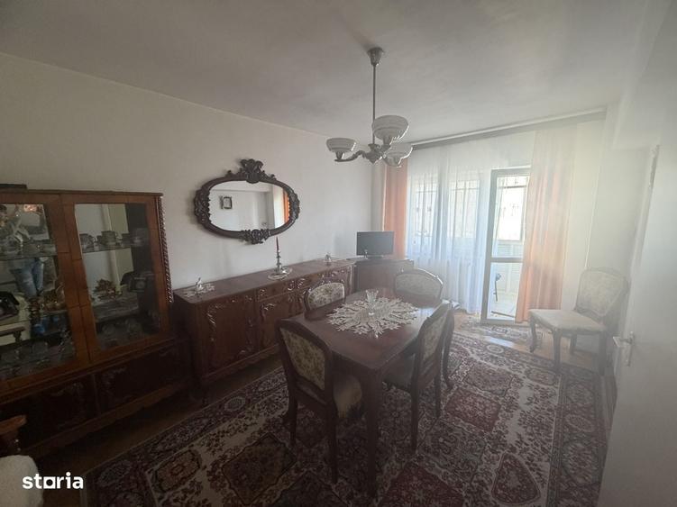 Apartament cu 2 camere decomandat în Calea Dumbrăvii