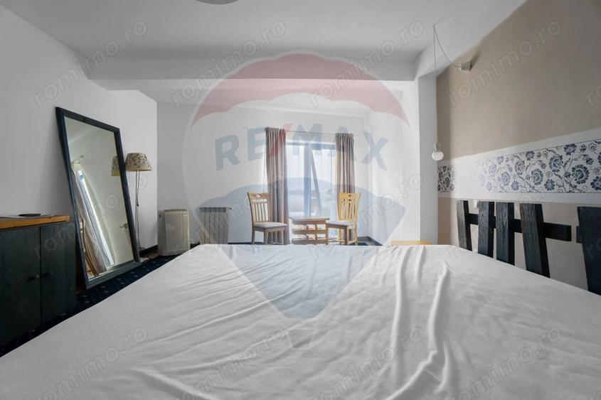 Casă cu 25 camere cu Teren 6630 Mp în Murighiol