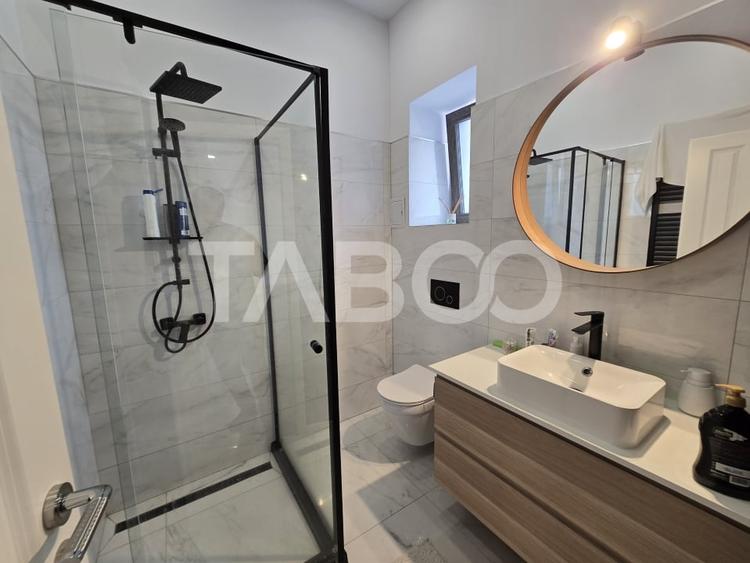 Apartament cu 3 camere decomandat, mobilat în Mihai Viteazul