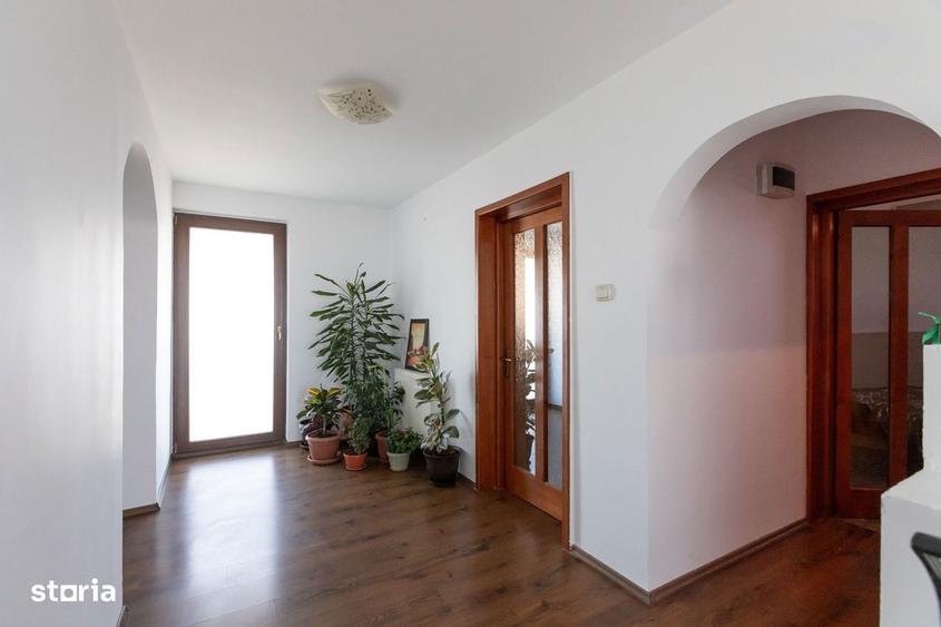 Vand sau schimb cu apartament , Casa P+1, 180 mp, in stare excelenta. - 3
