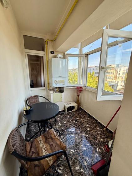 Apartament cu 3 camere decomandat, mobilat în 1 Mai