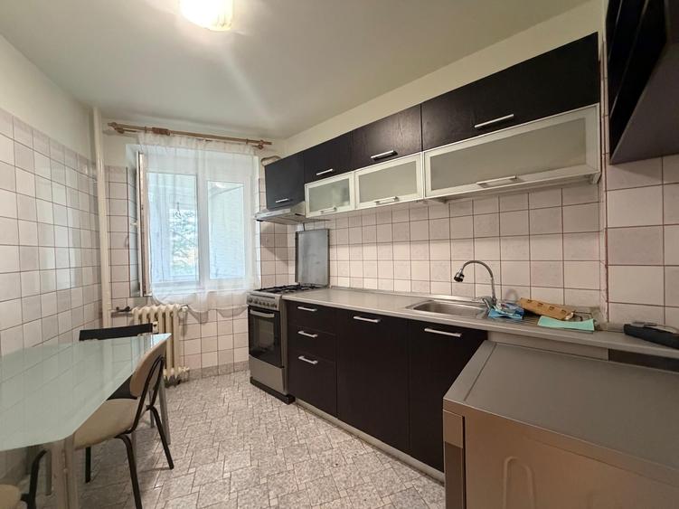 Apartament cu 2 camere semidecomandat în Titan
