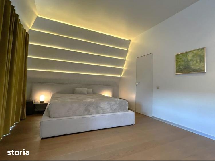 Apartament cu 5 camere în Central