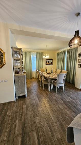 Casă individuală cu 3 camere cu Canalizare în Corbeanca