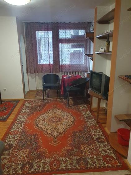 Garsonieră semidecomandată în Județean