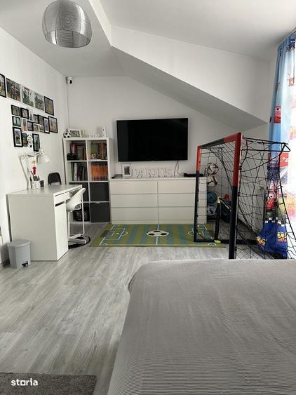 Apartament cu 3 camere în Chiajna