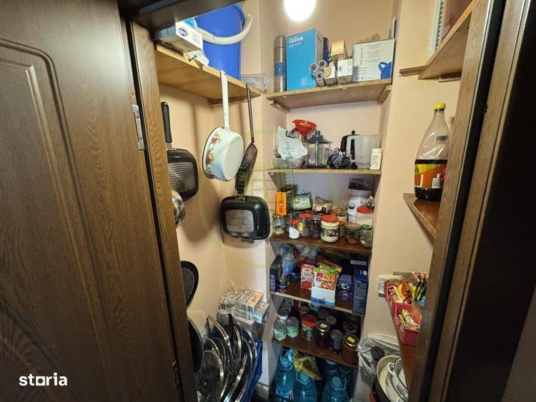 Apartament cu 4 camere, mobilat în Tractorul