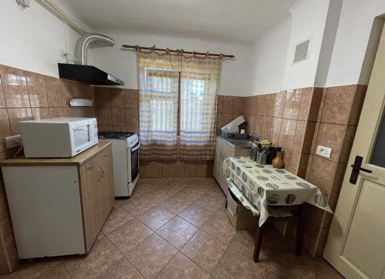 Casă cu 2 camere în Central