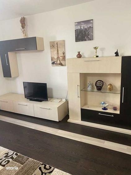 Apartament cu 3 camere, mobilat în Drumul Taberei