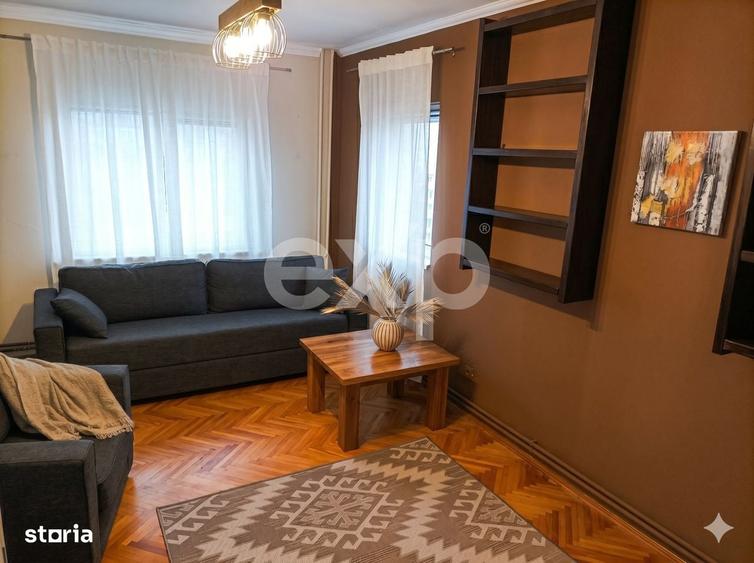 Apartament cu 4 camere decomandat în Florești