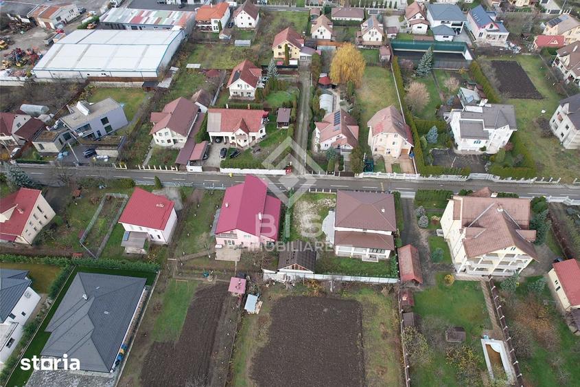 Teren de 1000 mp, în Central