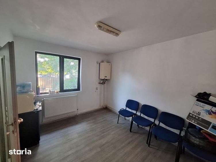 Casă cu 2 camere cu Teren 50 Mp în 23 August
