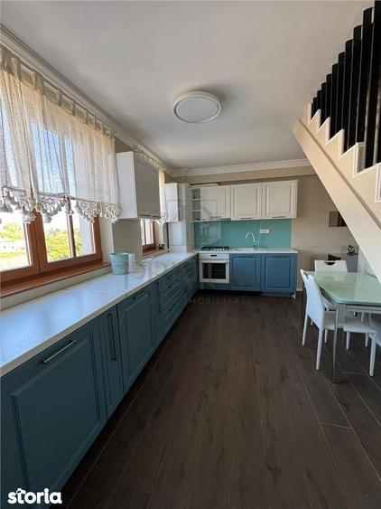 Apartament cu 4 camere decomandat, mobilat în Giroc