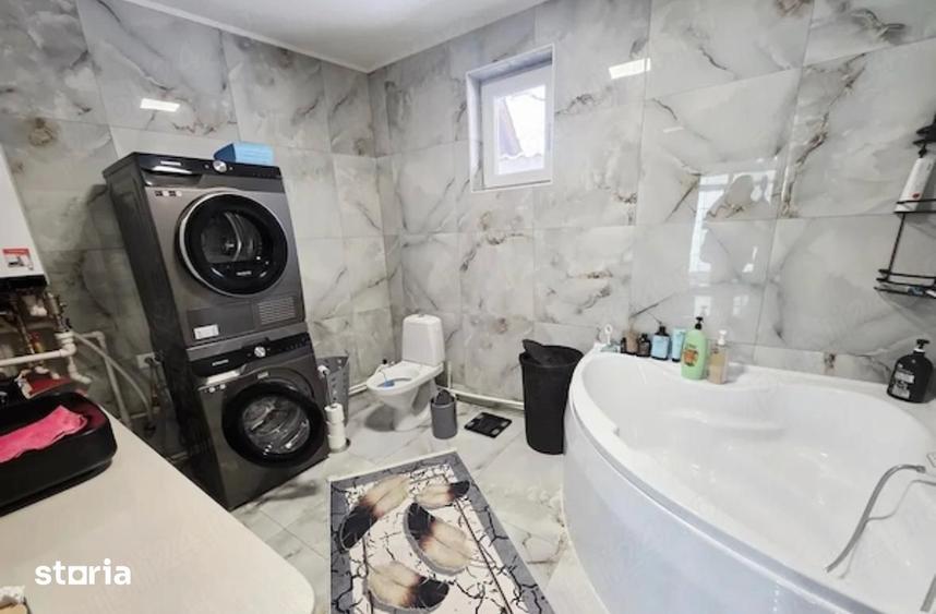 Casă cu 4 camere cu Teren 280 Mp în Chercea