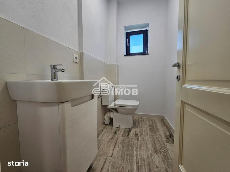 Spațiu comercial, de 280 mp, în Valea