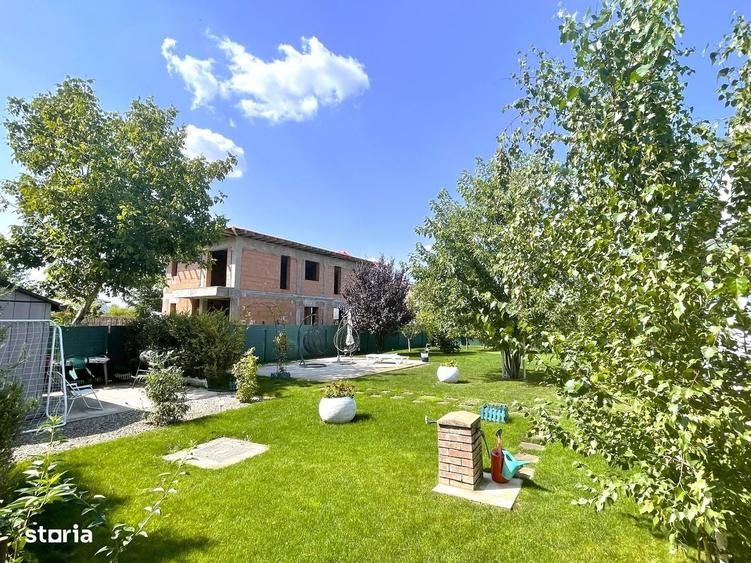 Casă cu 4 camere în Dumbrăveni