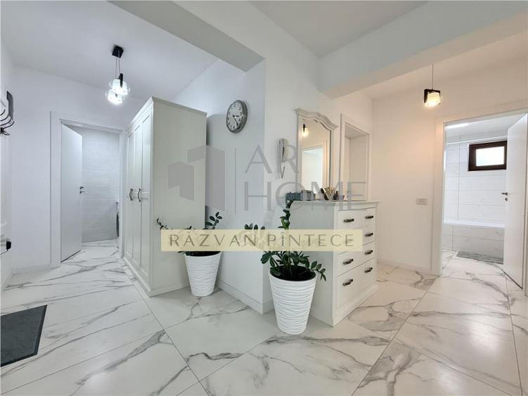 Apartament cu 3 camere decomandat în Păulești