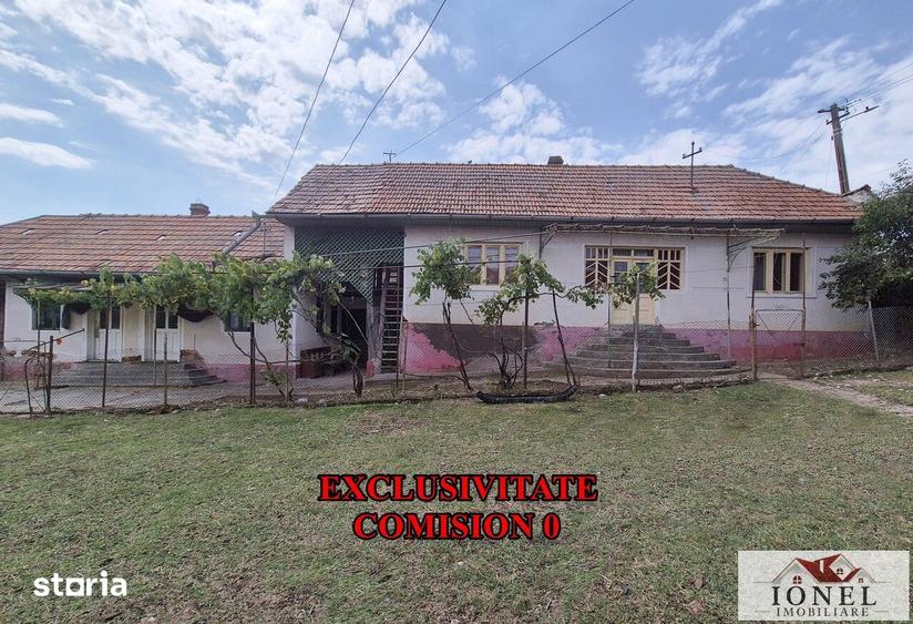 Casă cu 3 camere cu Teren 1700 Mp în Berghin