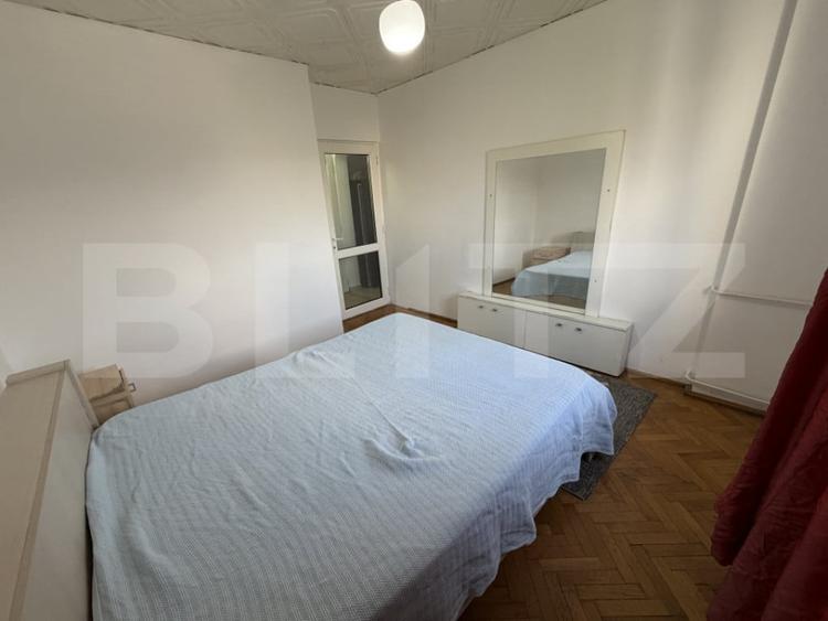 Apartament cu 3 camere de inchiriat - 2