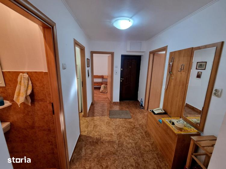 Apartament cu 4 camere în Ultracentral