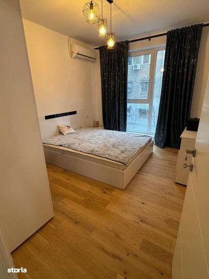 Apartament cu 3 camere în Crângași