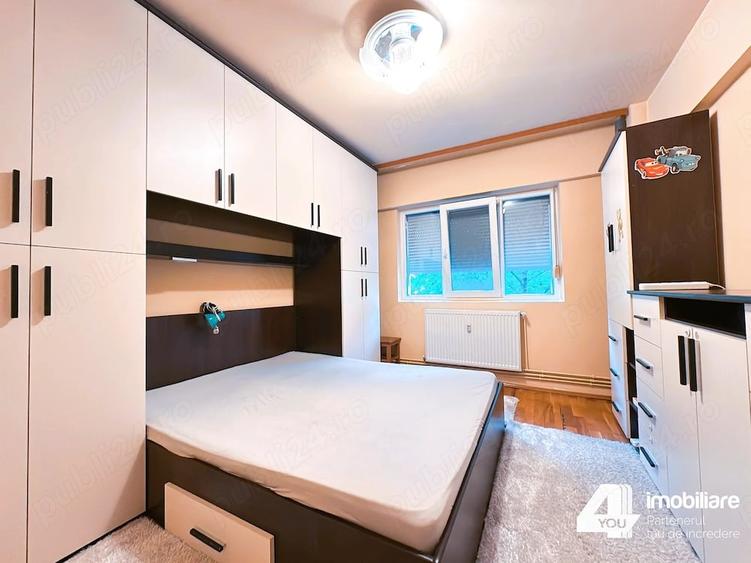 Apartament cu 2 camere semidecomandat în Boul Roșu