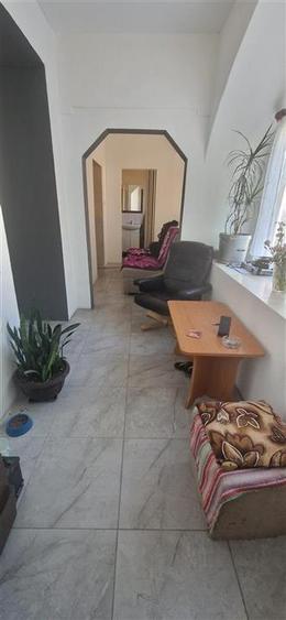 Apartament cu 2 camere decomandat în Traian
