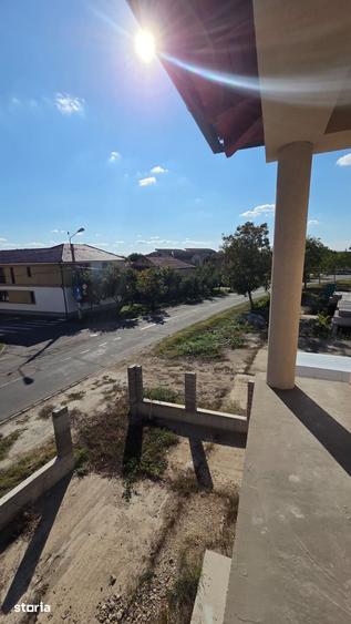 Casă cu 3 camere cu Teren 68 Mp în Central