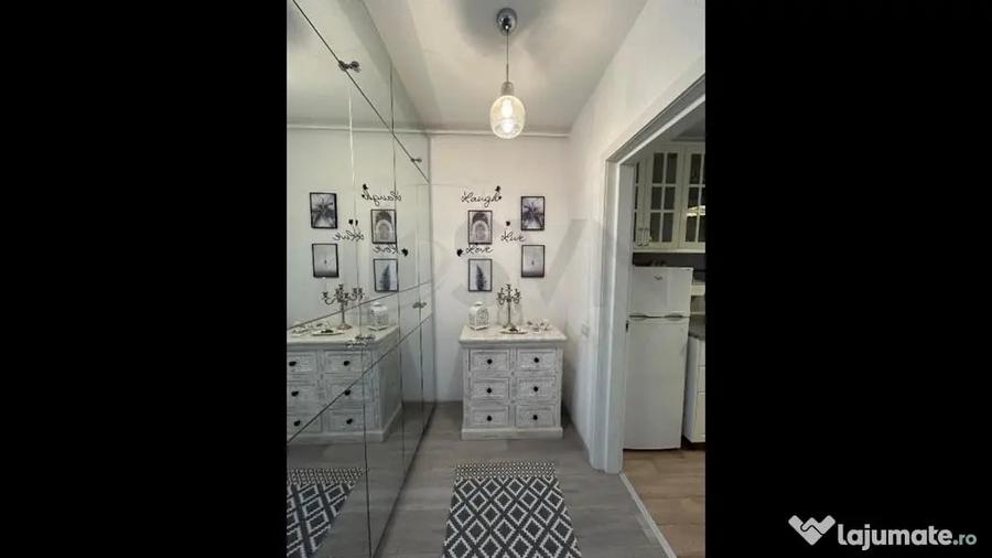 Apartament cu 2 camere decomandat în Ultracentral