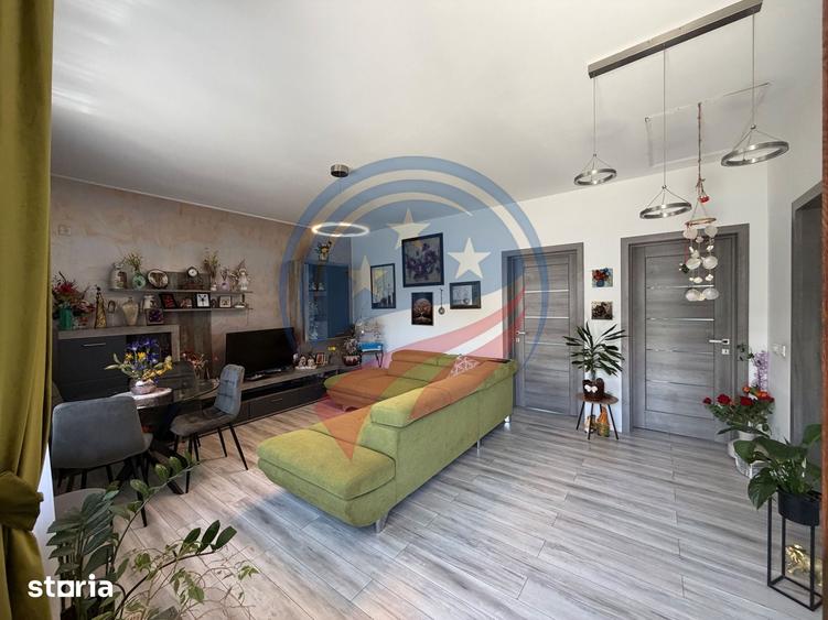 Casă cu 3 camere cu Teren 250 Mp în Bariera Vâlcii