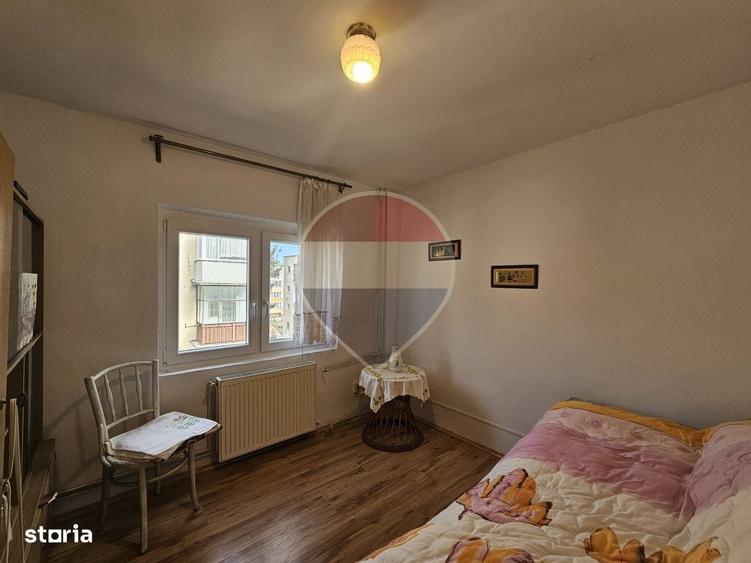 Apartament cu 4 camere în Central