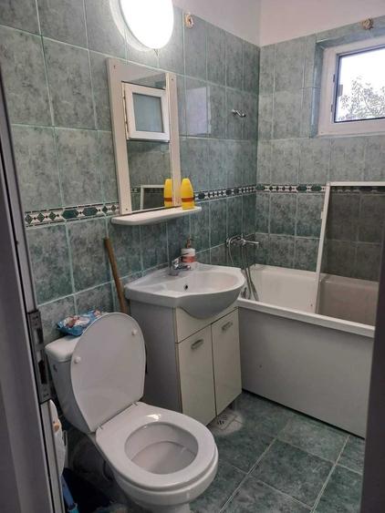 Apartament cu 3 camere decomandat în Zimbru