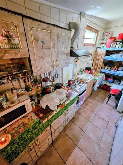 Casă cu 4 camere cu Teren 182 Mp în Pisc